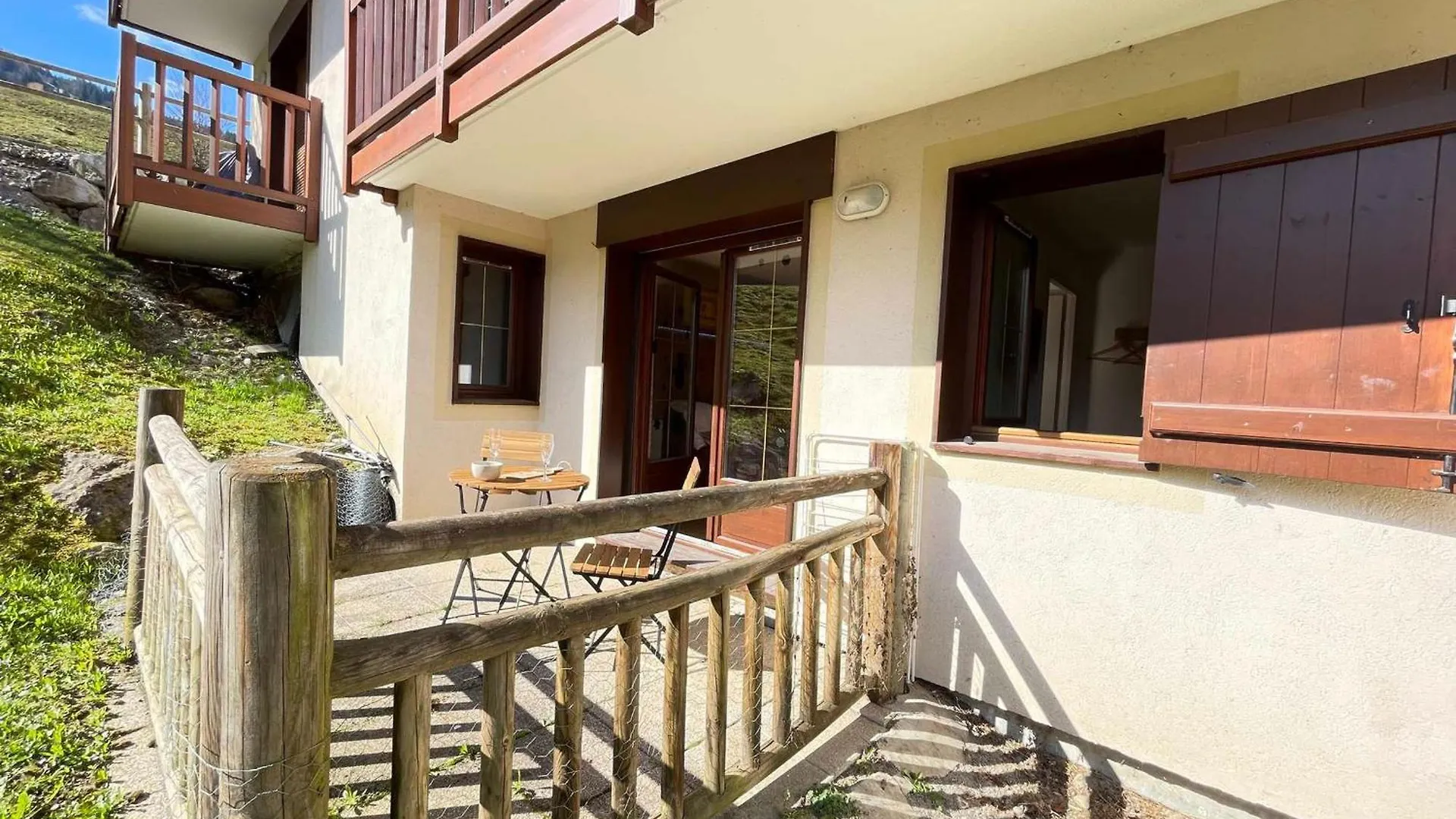 פלומה Appartement 2 Chambres Au Pied Des Pistes Avec Piscine Interieure - Fr-1-505-228 דירה