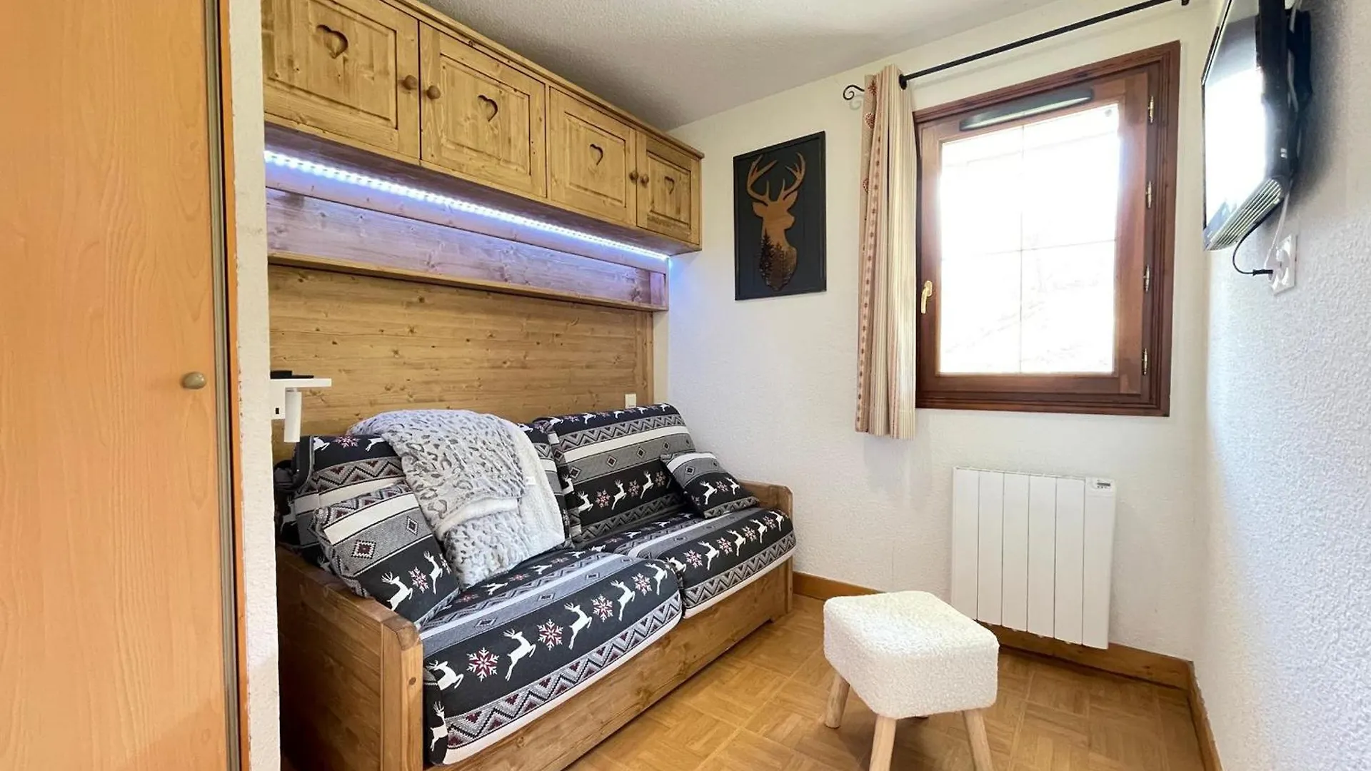 דירה פלומה Appartement 2 Chambres Au Pied Des Pistes Avec Piscine Interieure - Fr-1-505-228