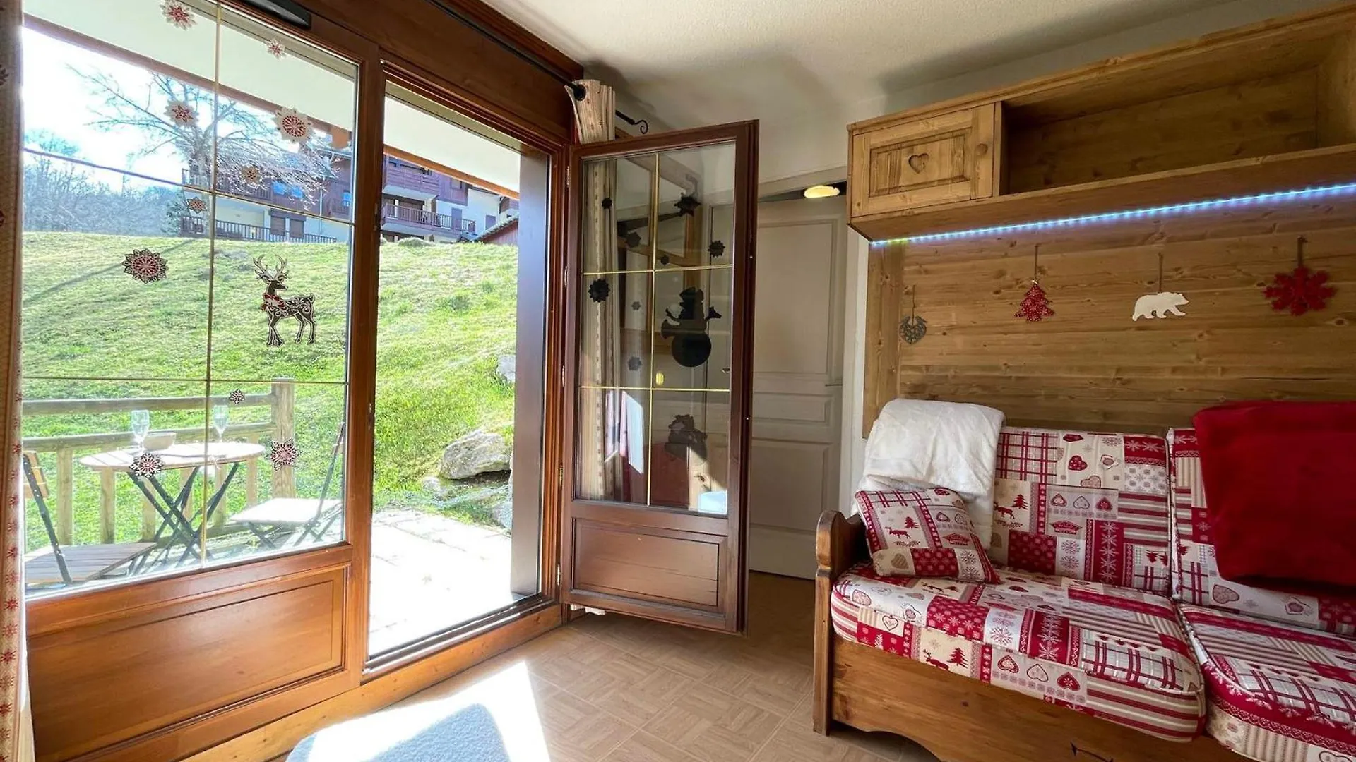 פלומה Appartement 2 Chambres Au Pied Des Pistes Avec Piscine Interieure - Fr-1-505-228 צרפת