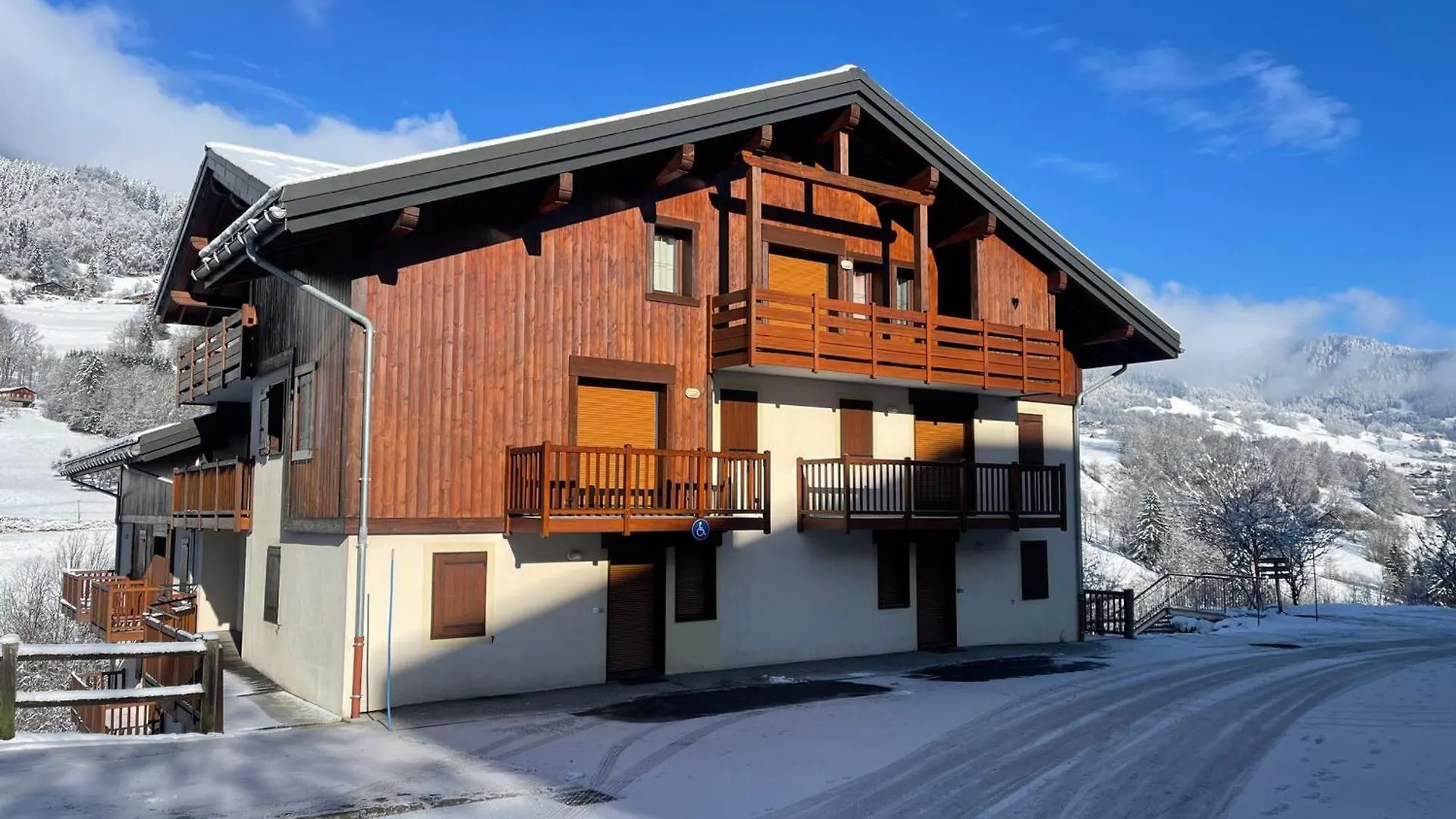 פלומה Appartement 2 Chambres Au Pied Des Pistes Avec Piscine Interieure - Fr-1-505-228 דירה